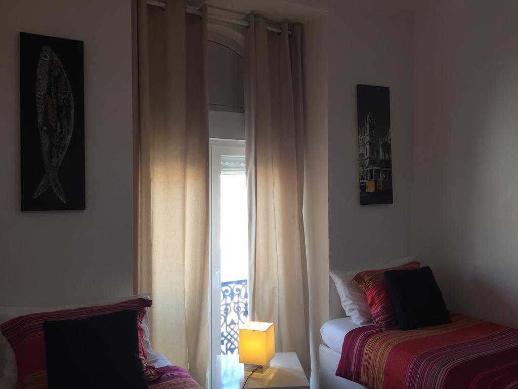 Modern Conde Barao - Sss Apartments Lisbon Room photo